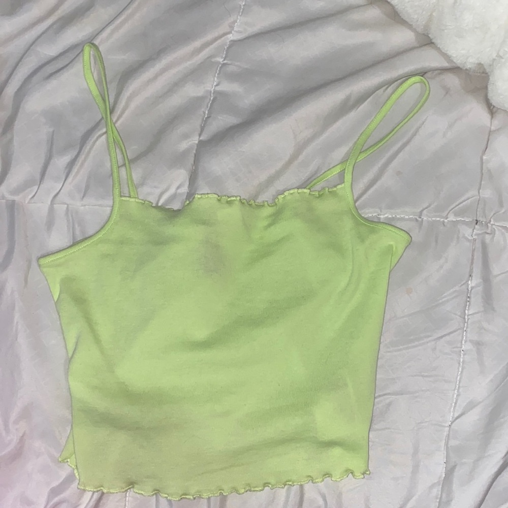 Cute light green tank top!